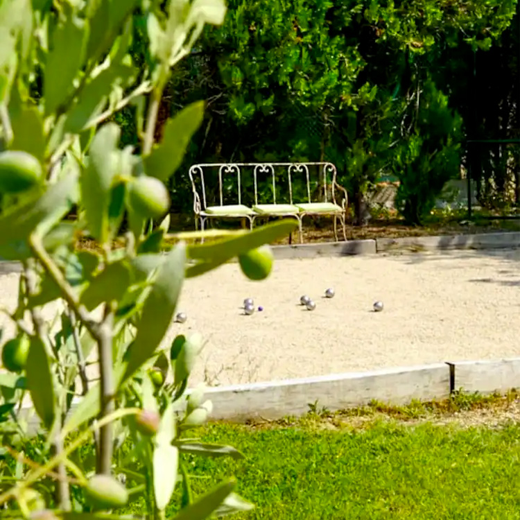 Petanque court